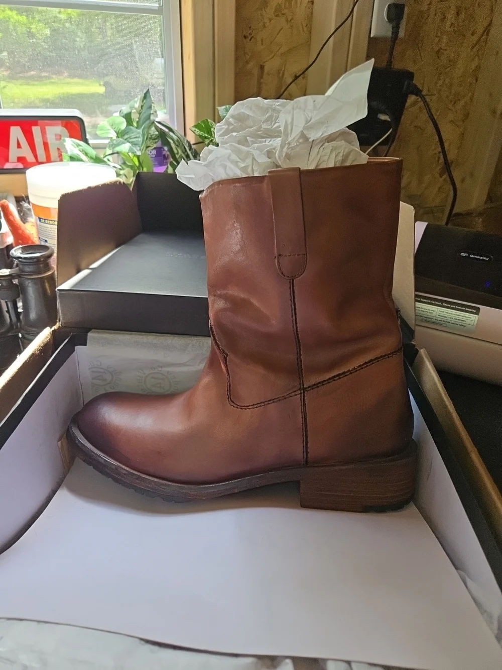 Vintage Foundry Co. Mens Alaina‎ cognac Leather Boots, Sz 11